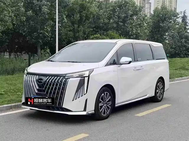 2023 GAC GN8