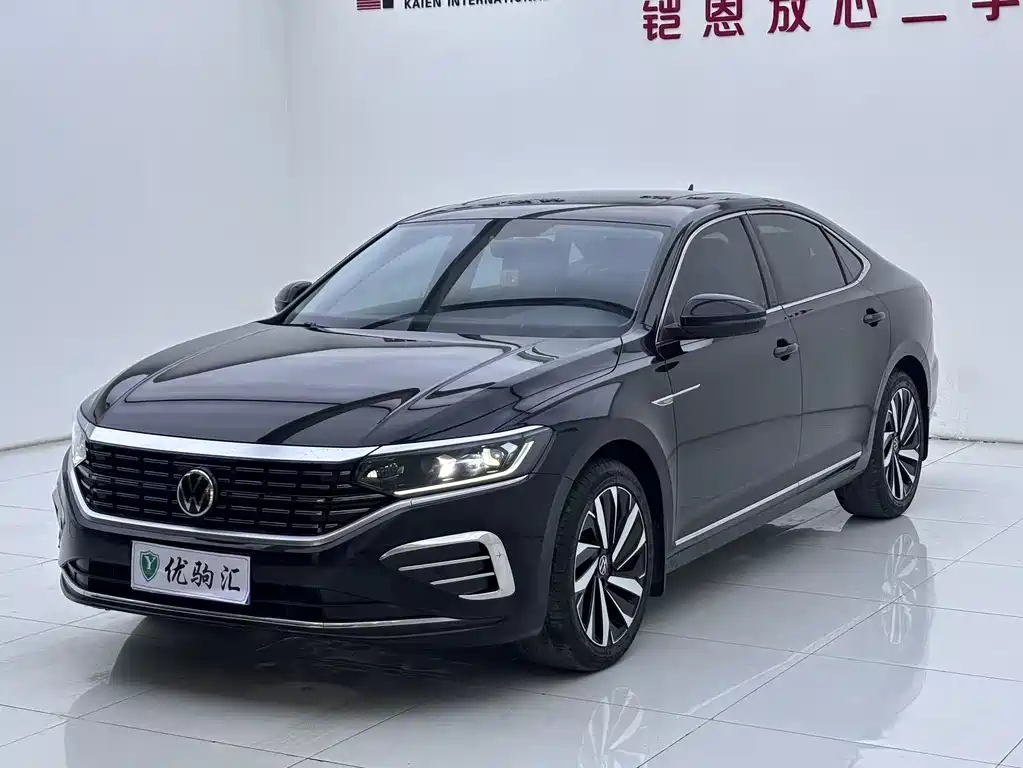 Volkswagen Passat 2024
