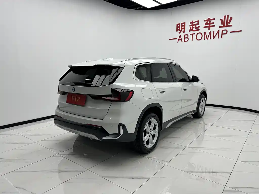 BMW X1 2023 sDrive20Li X