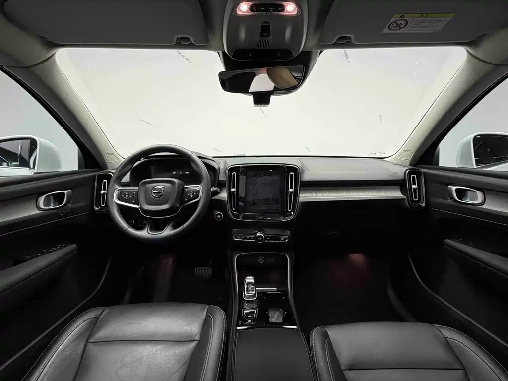 Volvo XC40 T4 4WD Smart Vision Luxury Edition, фото 19