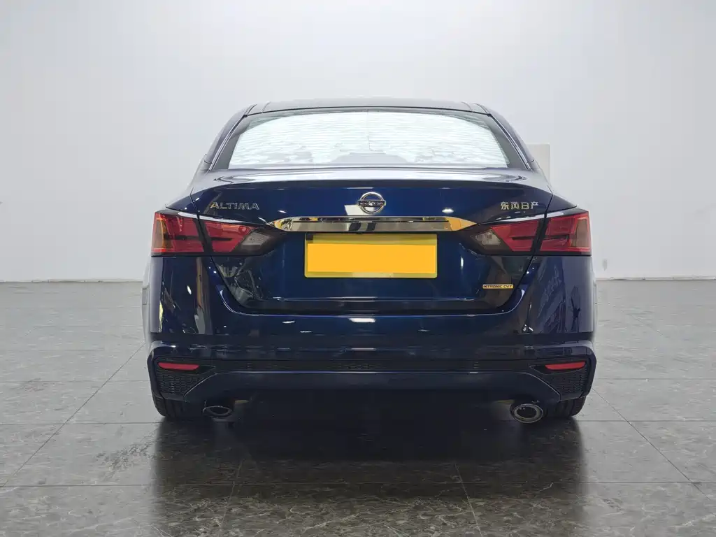 Nissan Teana — миниатюра 6