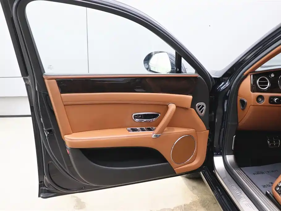 Bentley Flying Spur 2014 4.0T V8 Luxury