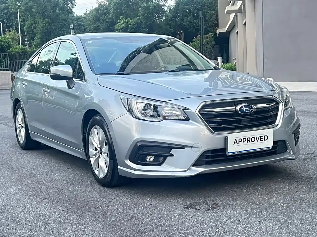 Subaru Legacy — миниатюра 3