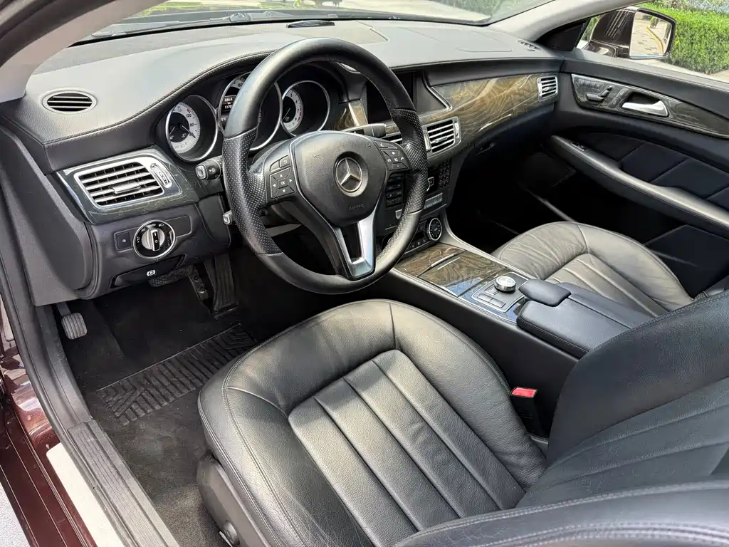 Mercedes-Benz CLS 2012 CLS 300 CGI