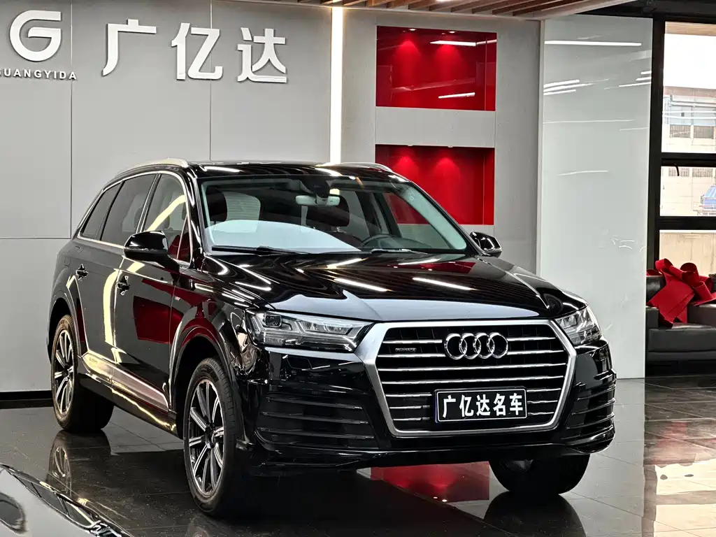 Audi Q7 2016 40 TFSI S line Sport
