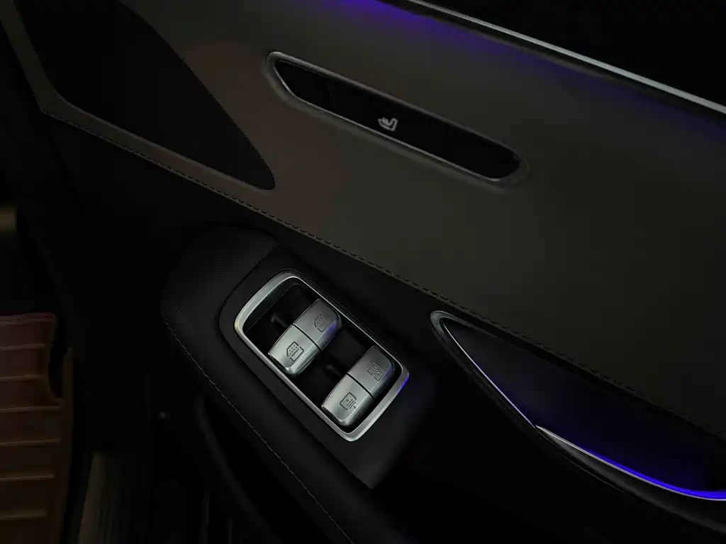 Mercedes-Benz S-Class — миниатюра 15