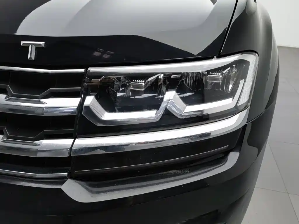 Volkswagen Teramont — миниатюра 7