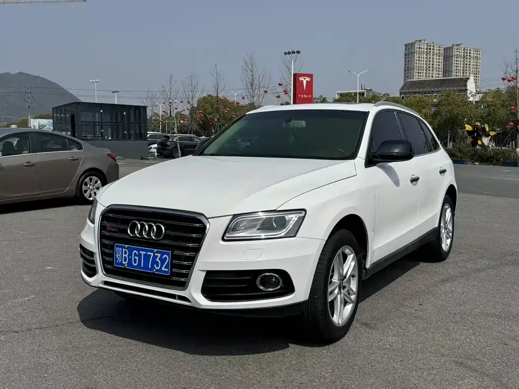 Audi Q5 2016