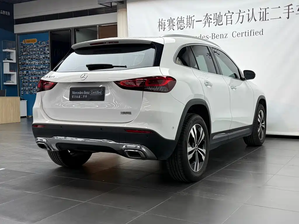 Mercedes-Benz GLA — миниатюра 7