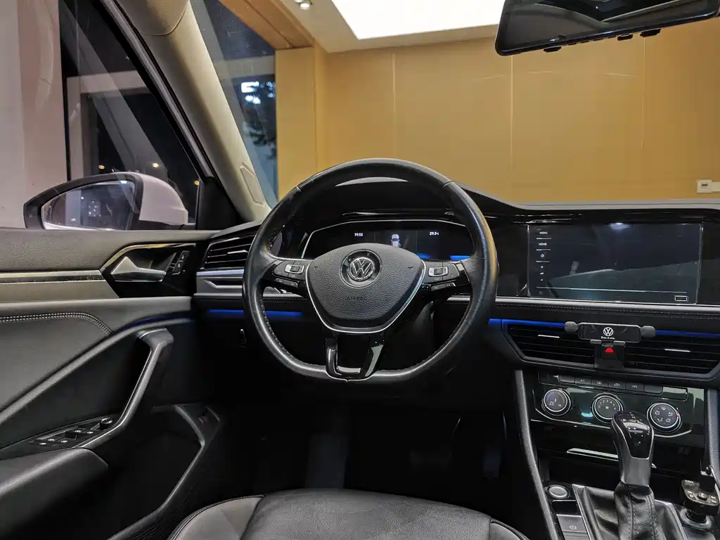 Volkswagen Sagitar — миниатюра 14