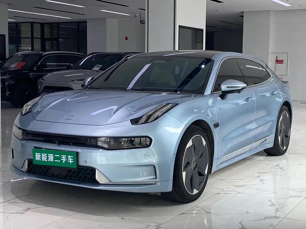 Zeekr 001