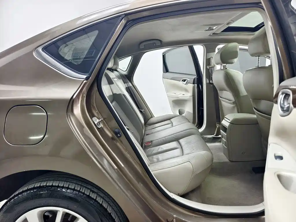 Nissan Sylphy — миниатюра 16