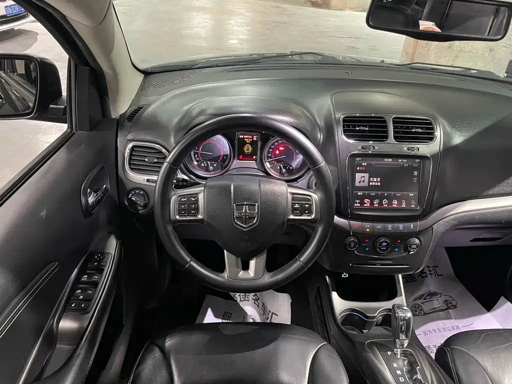 Dodge Journey — миниатюра 15