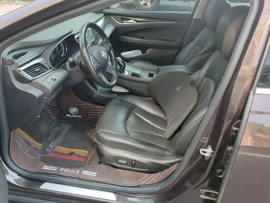Buick LaCrosse — миниатюра 9