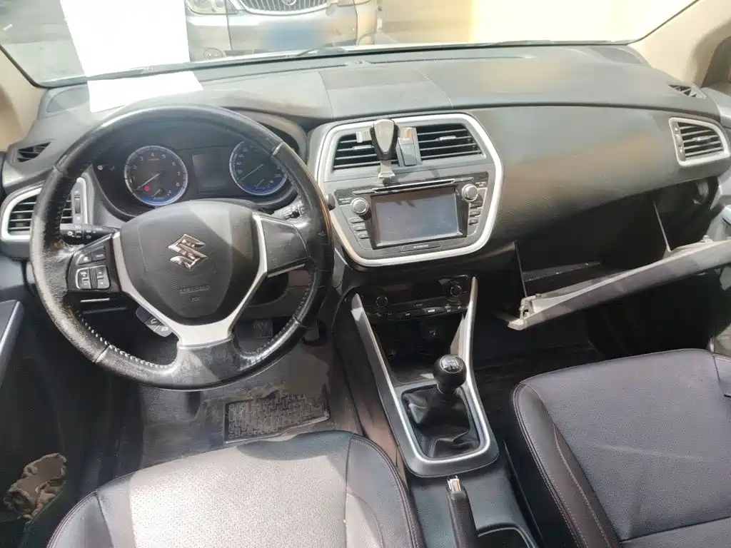 Suzuki S-Cross — миниатюра 13