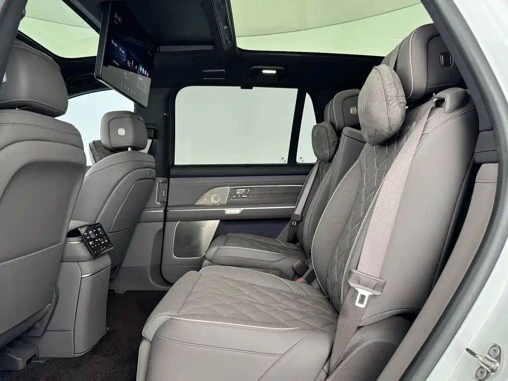 NIO ES8 2026 мест Executive Luxury