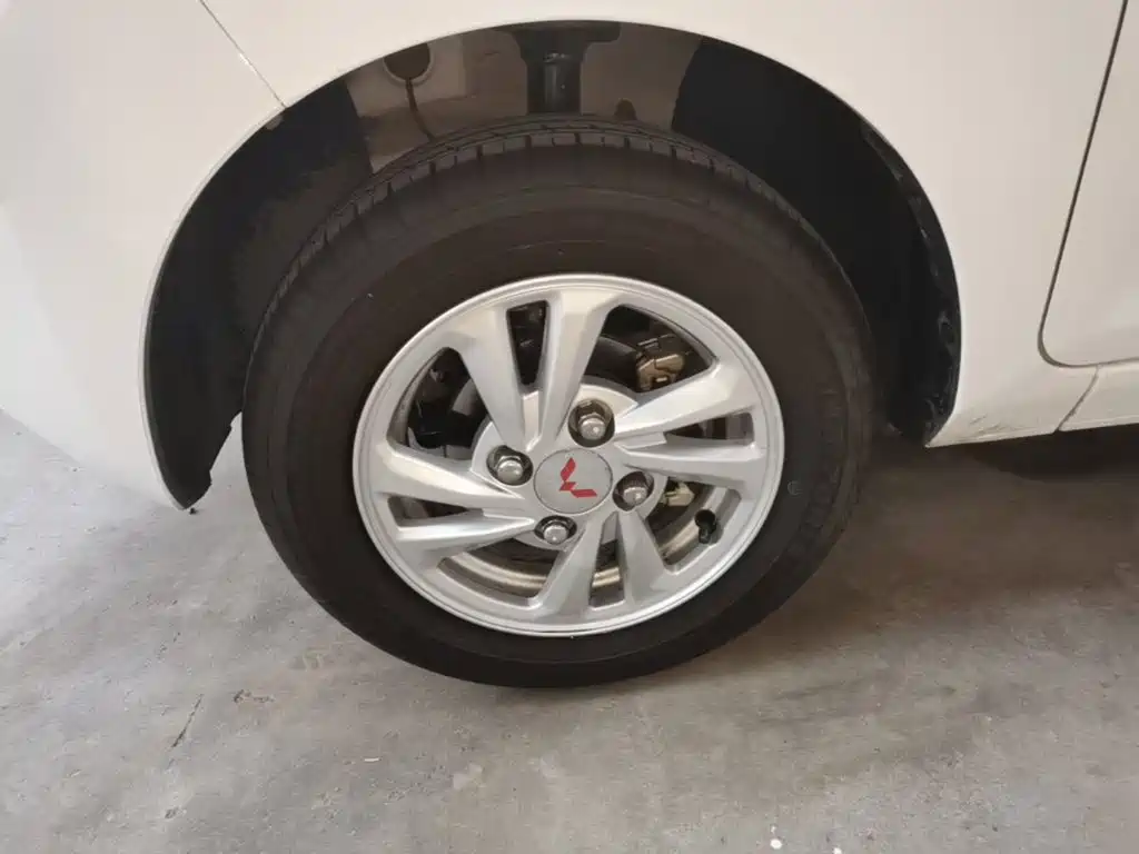 Wuling MINIEV — миниатюра 23