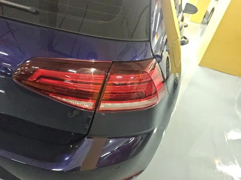 Volkswagen Golf — миниатюра 8