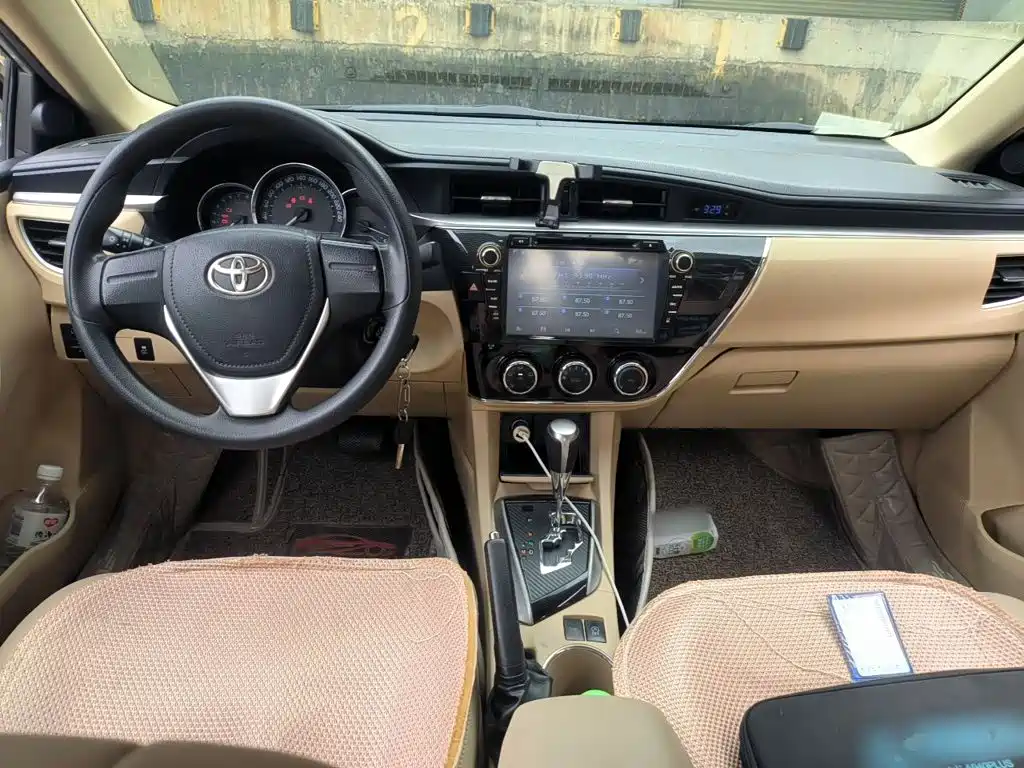 Toyota Corolla — миниатюра 13
