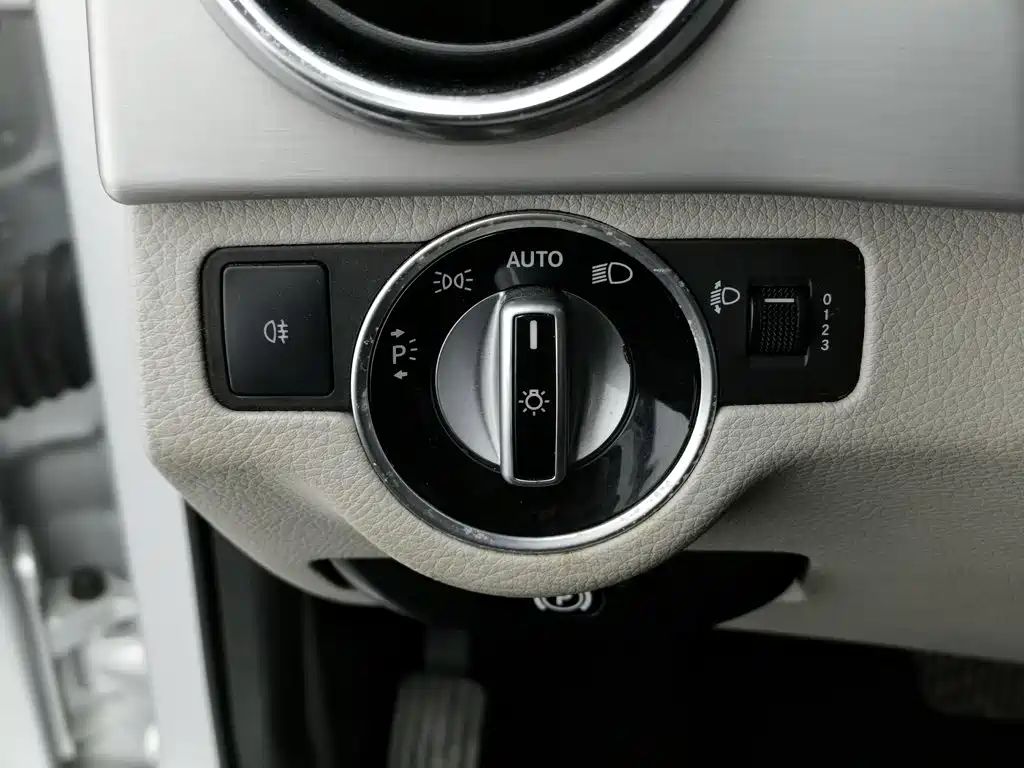 Mercedes-Benz GLK-Class — миниатюра 21