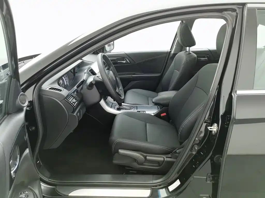 Honda Accord — миниатюра 10