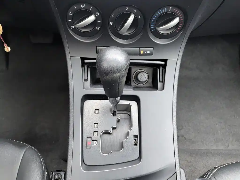 Mazda 3 Xingcheng — миниатюра 13