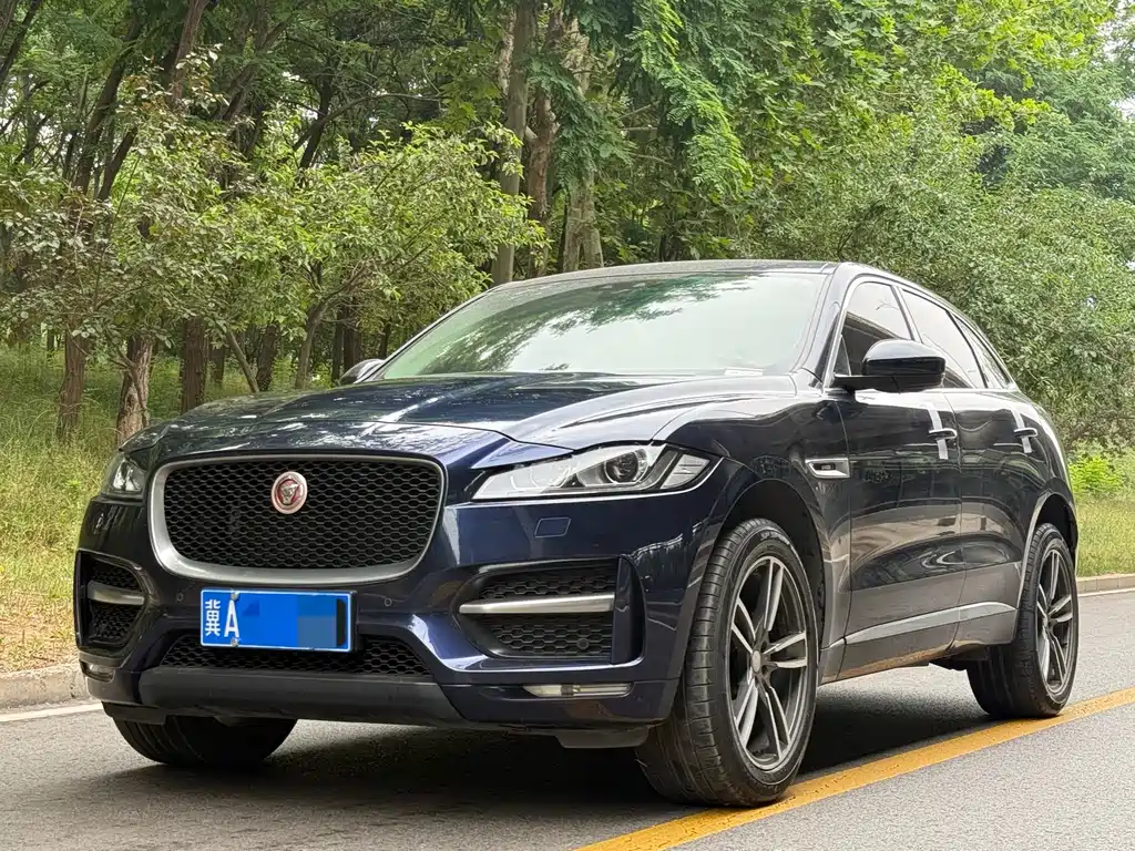 Jaguar F-PACE 2018
