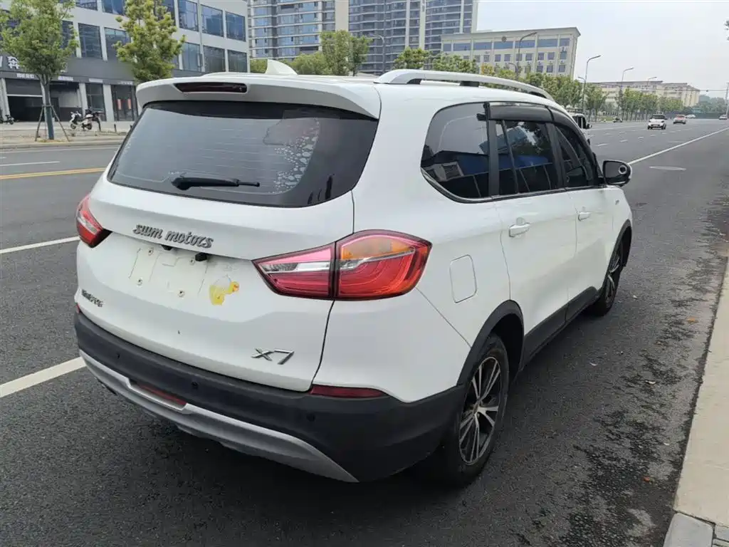 SWM SWM X7 — миниатюра 7