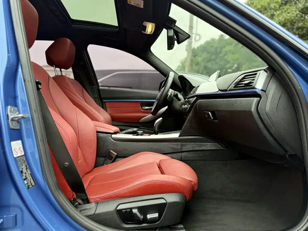 BMW 3 Series — миниатюра 15