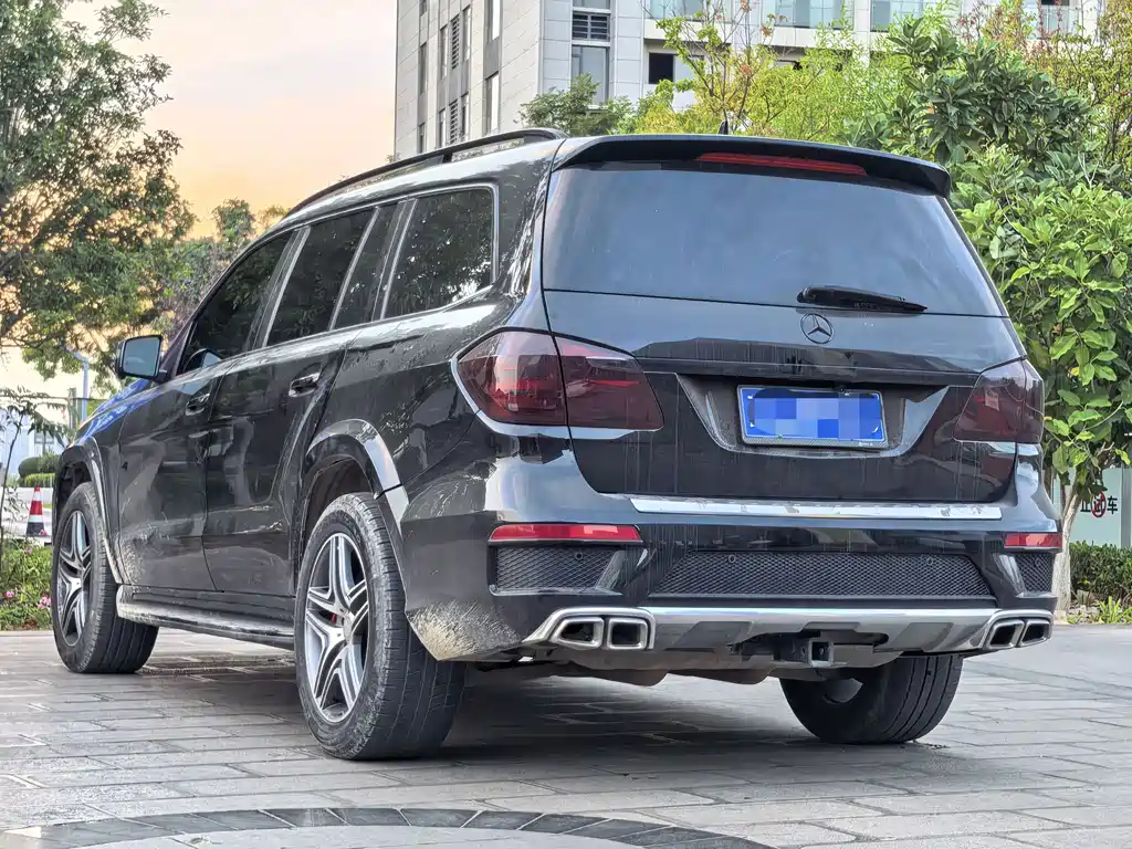 Mercedes-Benz GL-Class — миниатюра 13
