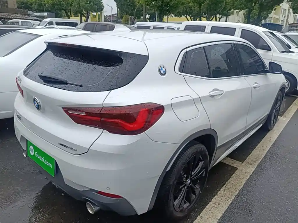 BMW X2 2023 sDrive25i M