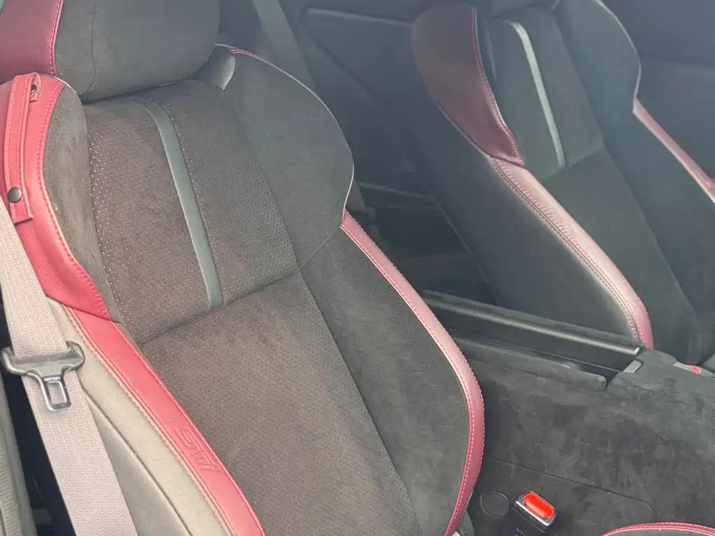 Subaru BRZ 2025 2.4L MT EyeSight STI Sport