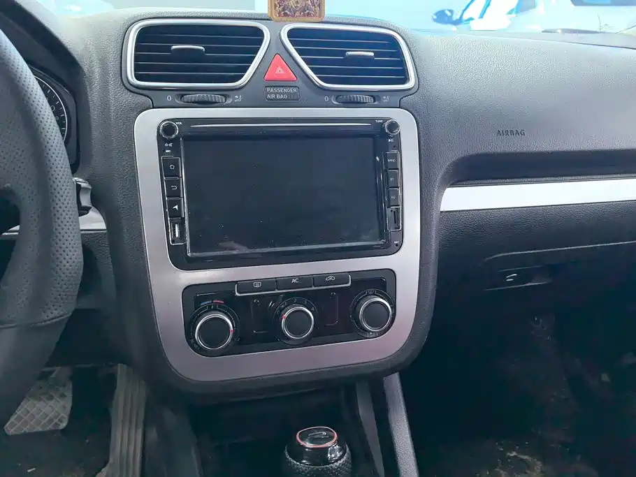Volkswagen Scirocco — миниатюра 13