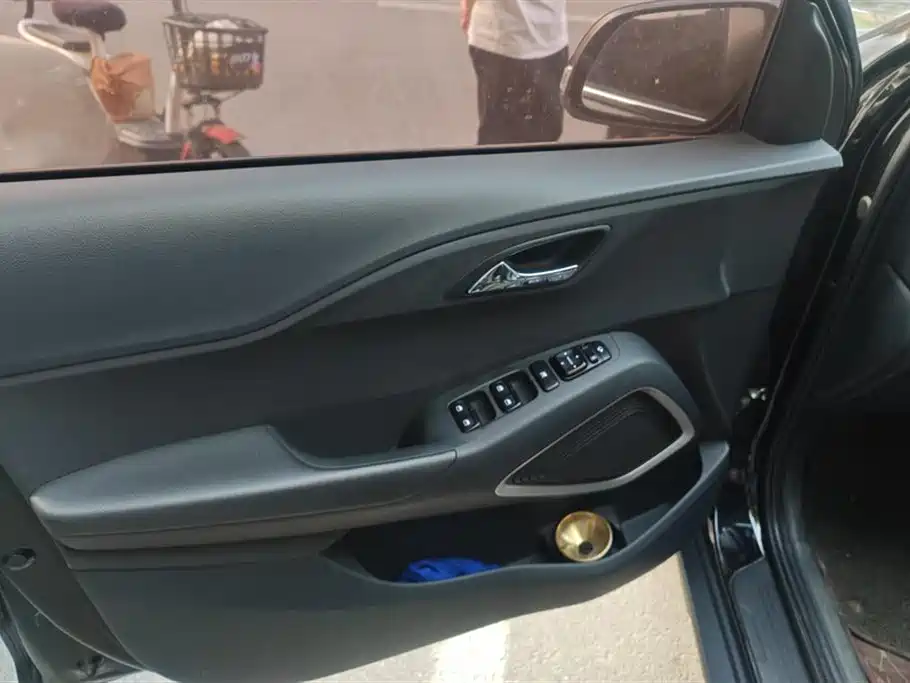 Hyundai BAIC Hyundai ix35 ix35 2019 2.0L AT Enjoy V