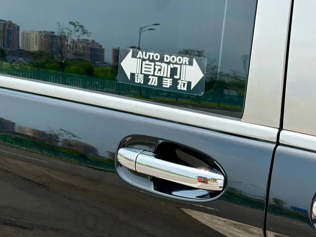Mercedes-Benz Vito — миниатюра 12