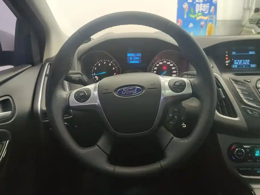 Ford Focus — миниатюра 15