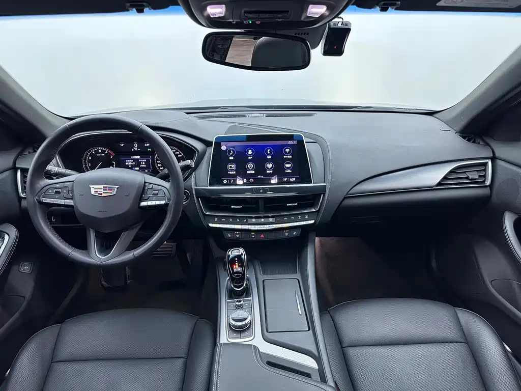Cadillac CT5 — миниатюра 18