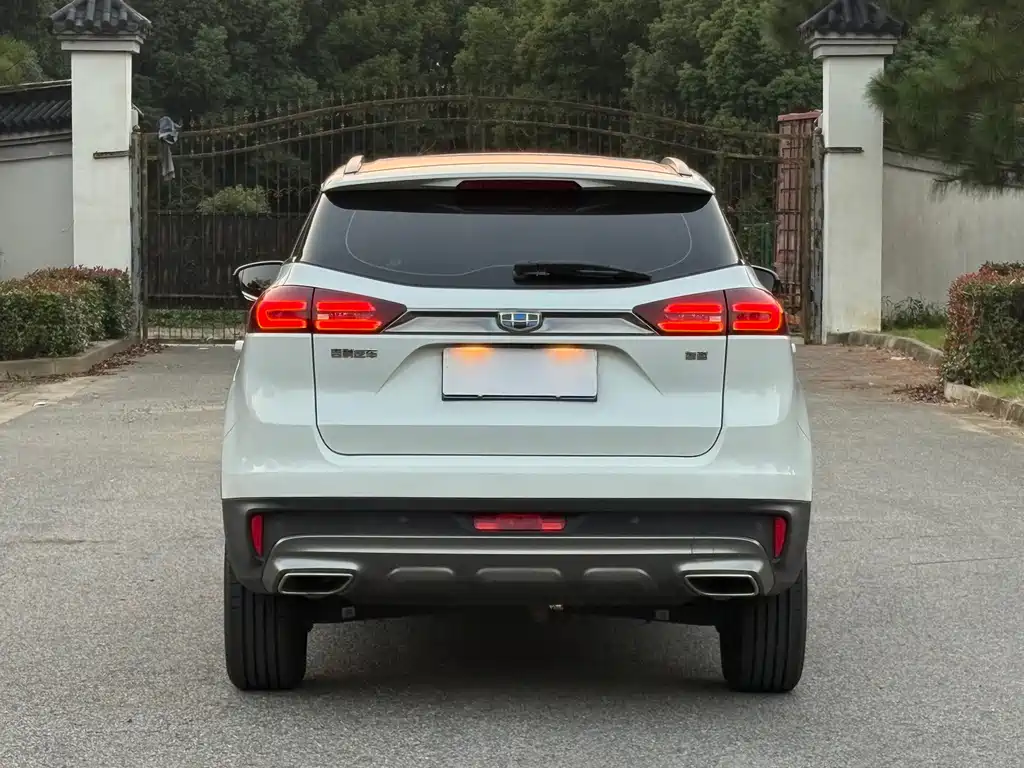 Geely Boyue — миниатюра 21
