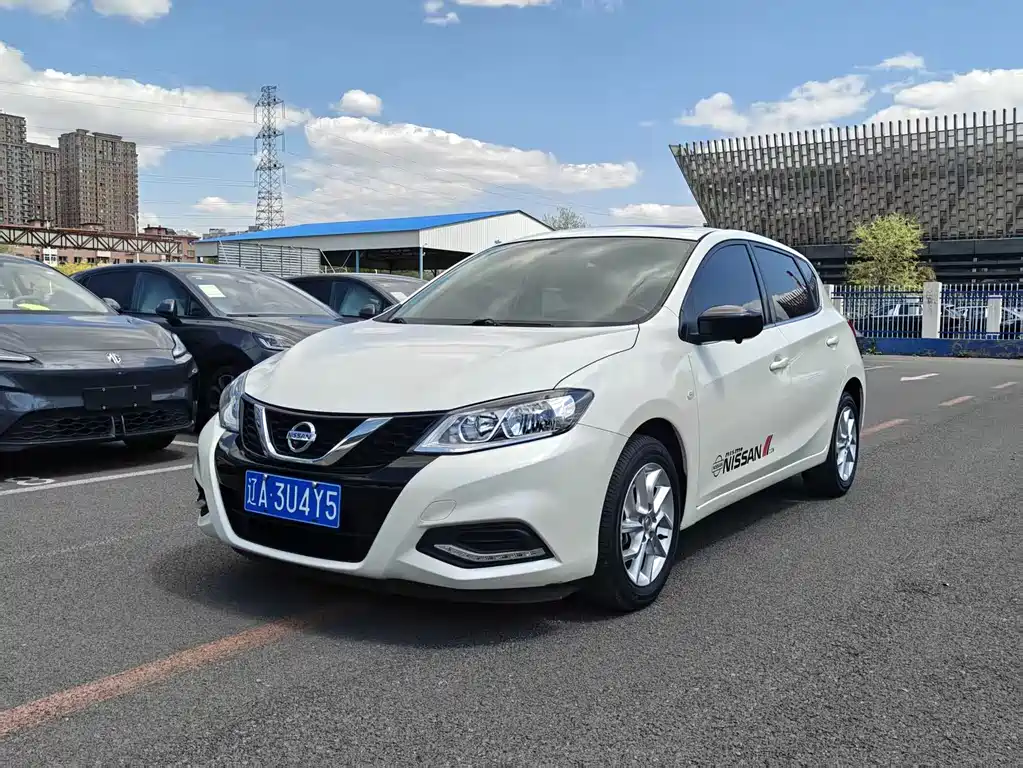 Nissan Tiida 2022
