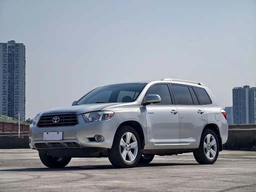 Купить Toyota Highlander (Import)