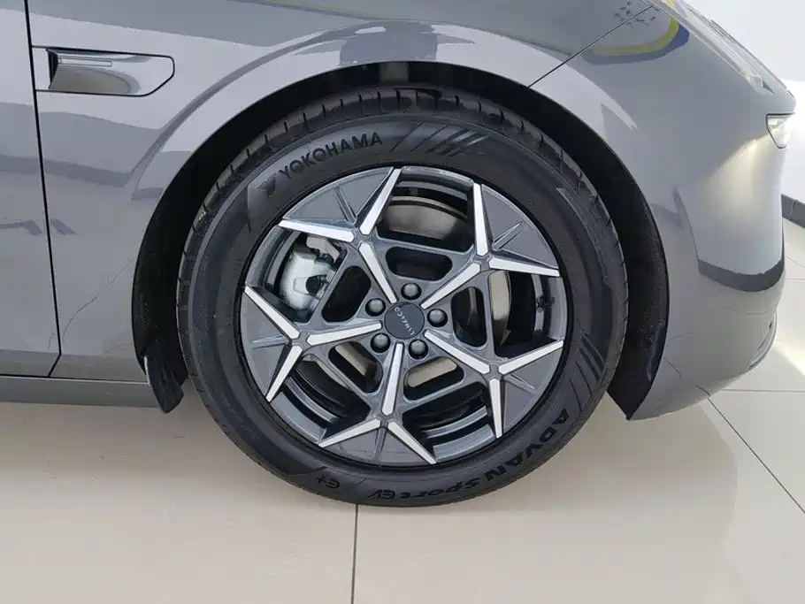 Lynk & Co Z10 — миниатюра 6