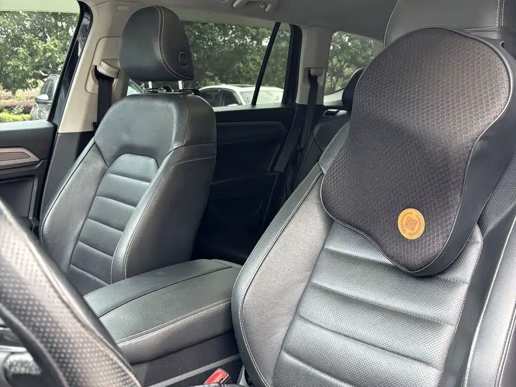 Volkswagen Teramont — миниатюра 5