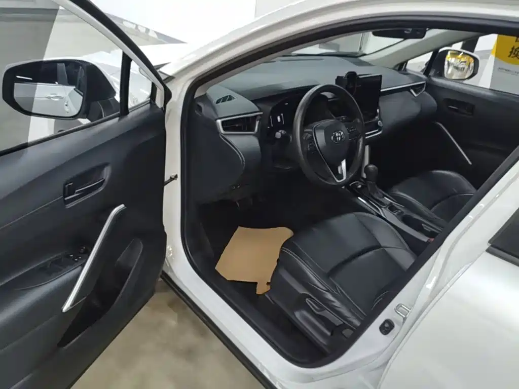 Toyota Frontlander — миниатюра 16