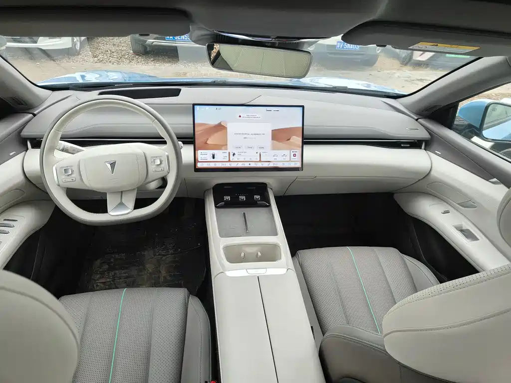 Changan Deepal DARK BLUE L07