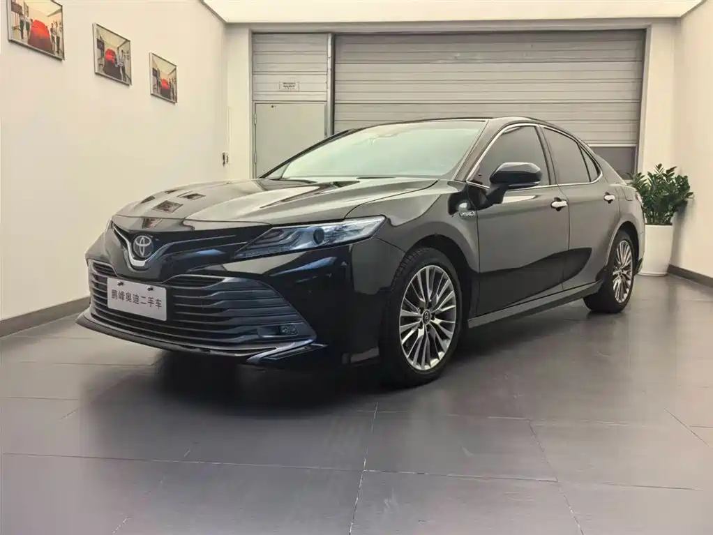 Toyota Camry 2020