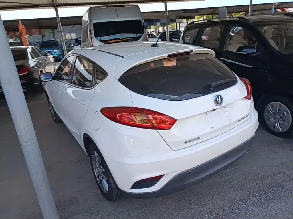 Changan Eado XT — миниатюра 5