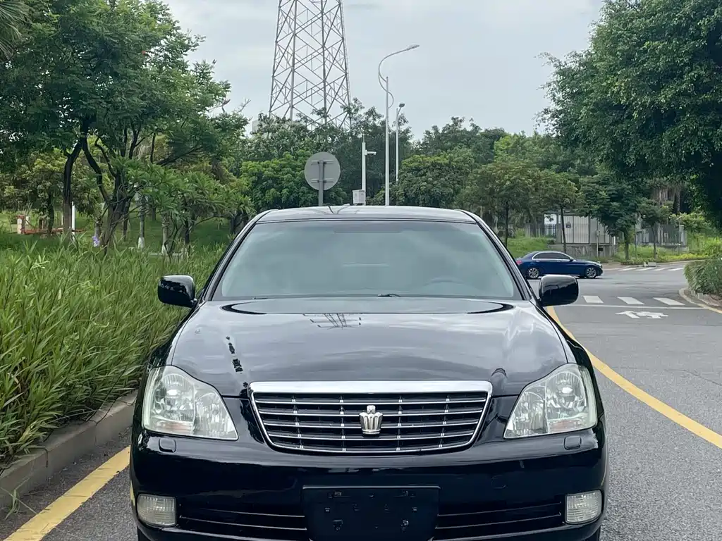 Toyota Crown 2005 2.5L Royal