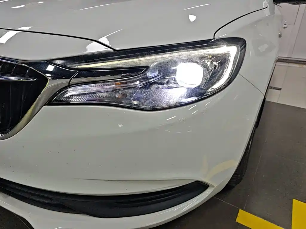 Buick Excelle — миниатюра 24