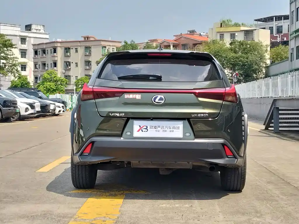 Lexus UX — миниатюра 15