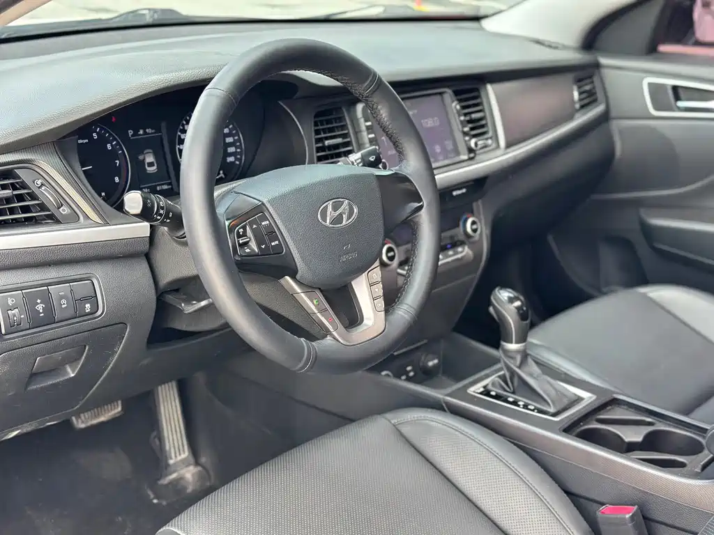 Hyundai Mistra — миниатюра 14